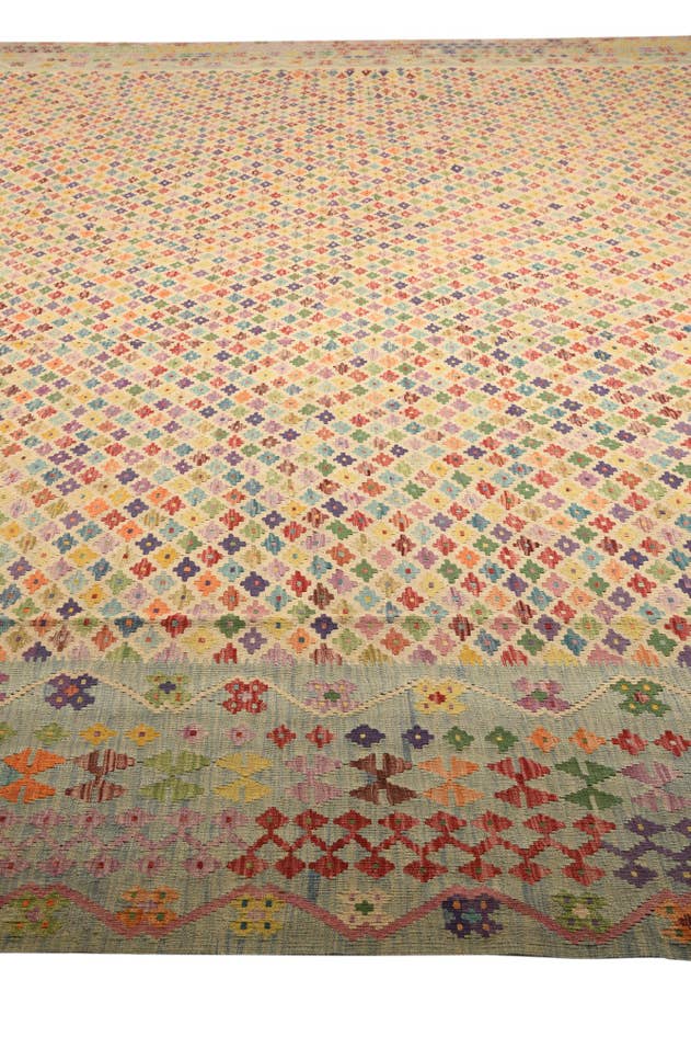 Detail image of 17' 5 x 31' Hand Woven Kilim Maymana Wool Rug