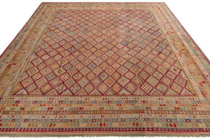 Detail image of 20' 5 x 25' 9 Hand Woven Kilim Maymana Wool Rug