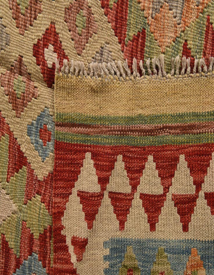 Detail image of 19' 10 x 25' 6  Hand Woven Kilim Maymana Wool Rug