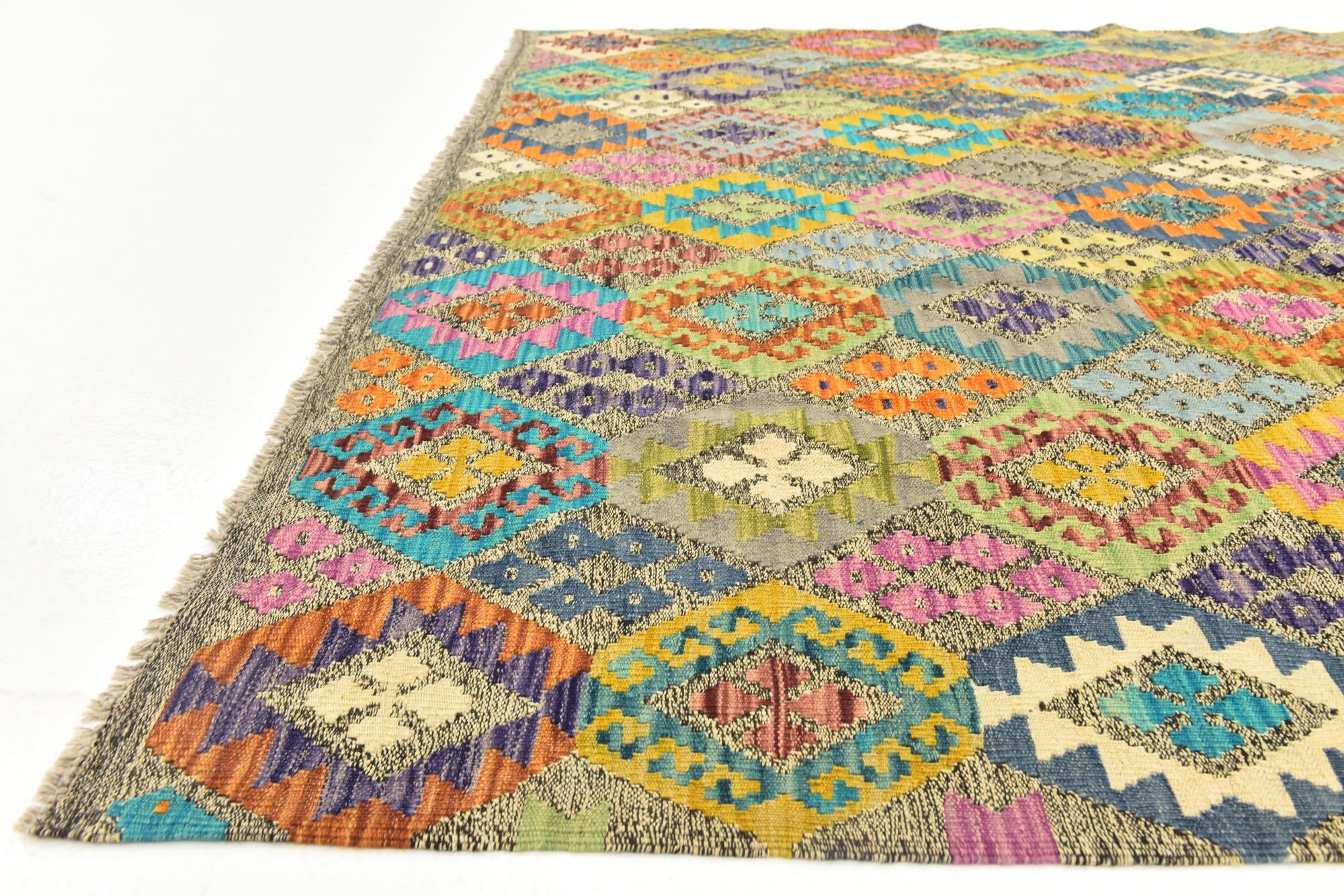 6' 3 x 8' 6 Hand Woven Kilim Modern Wool Rug