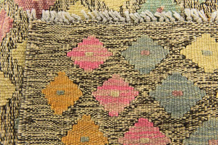5' 10 x 8' Hand Woven Kilim Modern Wool Rug