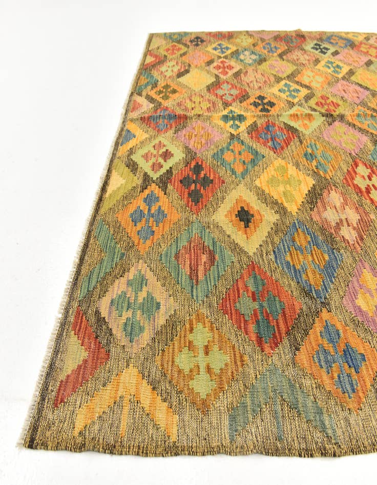 Detail image of 6' 6 x 8' 2  Hand Woven Kilim Modern Wool Rug