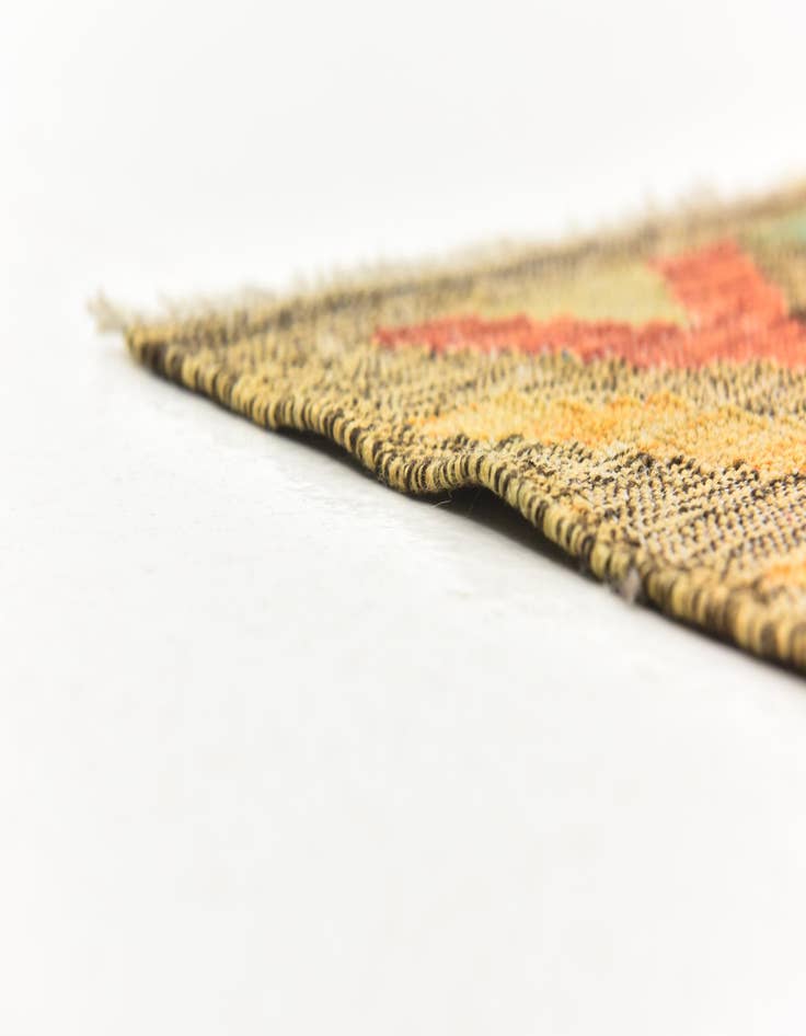 Detail image of 6' 6 x 8' 2  Hand Woven Kilim Modern Wool Rug