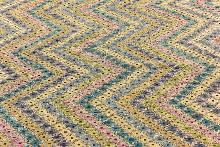 Detail image of 9' x 11' 6 Hand Woven Kilim Modern Wool Rug