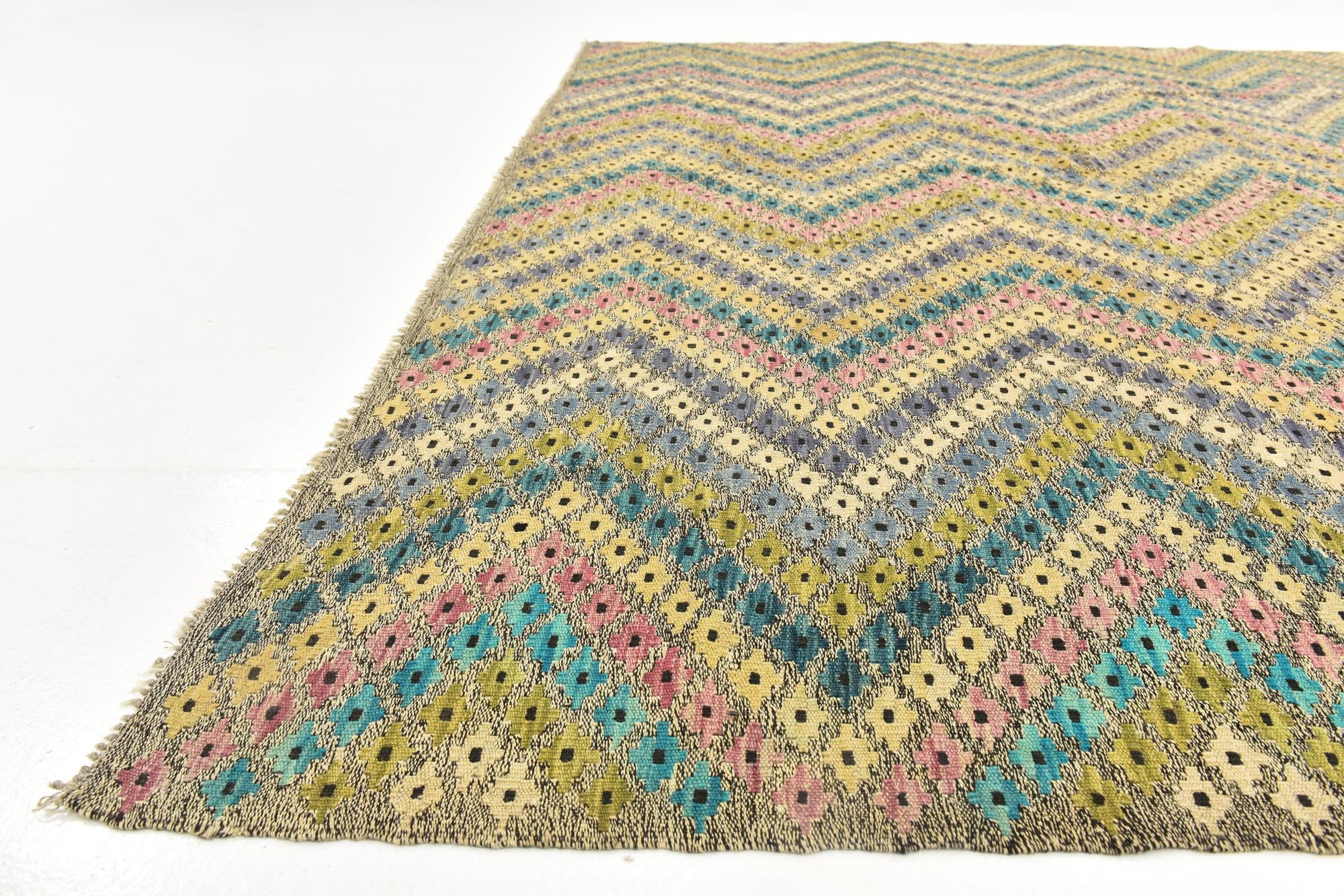 9' x 11' 6 Hand Woven Kilim Modern Wool Rug