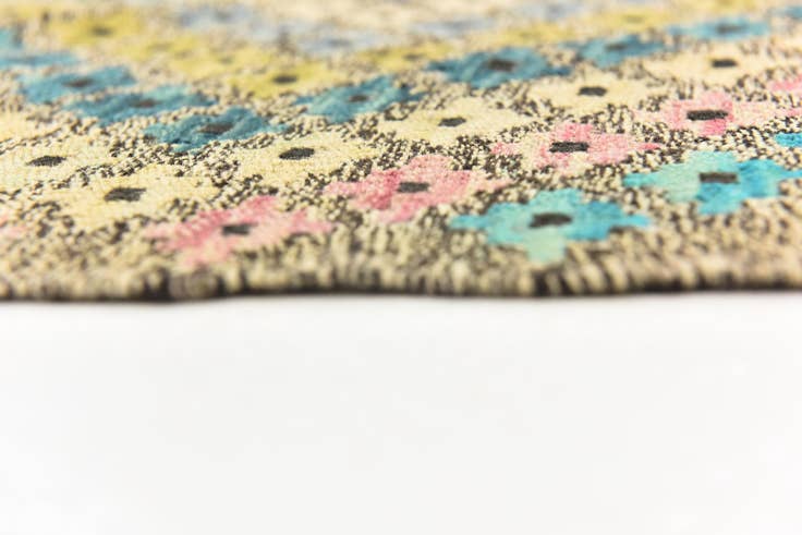 Detail image of 9' x 11' 6 Hand Woven Kilim Modern Wool Rug