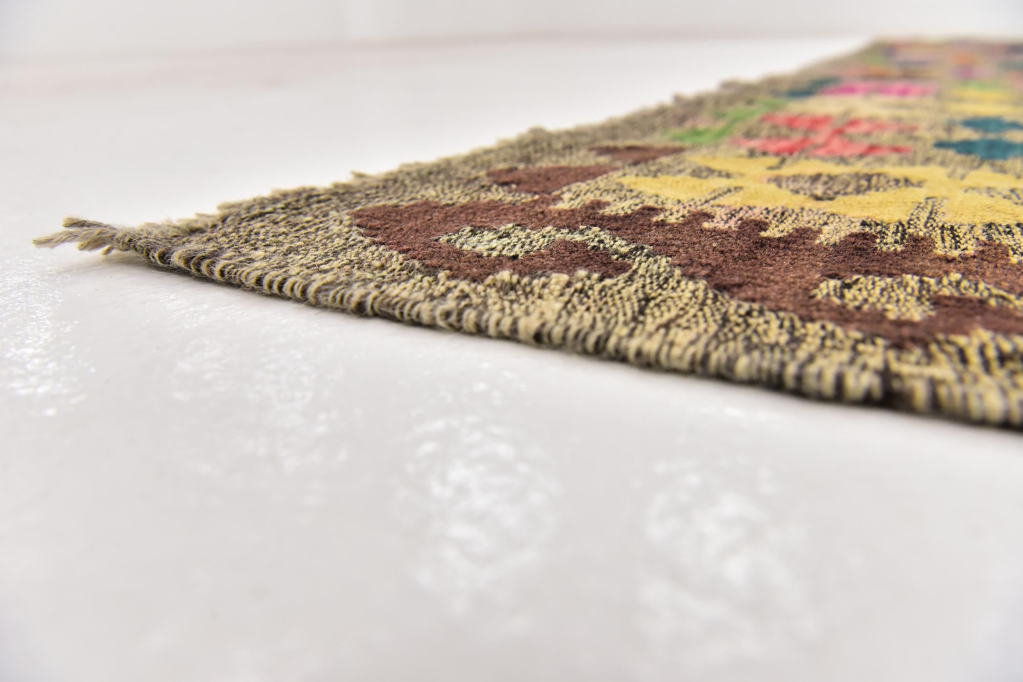 6' 9 x 8' Hand Woven Kilim Modern Wool Rug