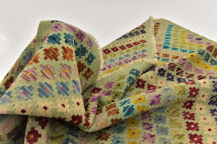 5' 10 x 7' 8 Hand Woven Kilim Modern Wool Rug