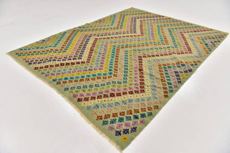 Detail image of 5' 10 x 7' 8 Hand Woven Kilim Modern Wool Rug