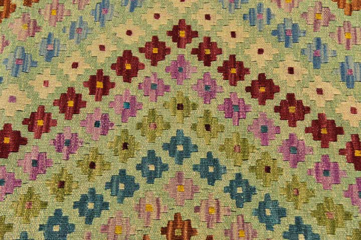 5' 10 x 7' 8 Hand Woven Kilim Modern Wool Rug