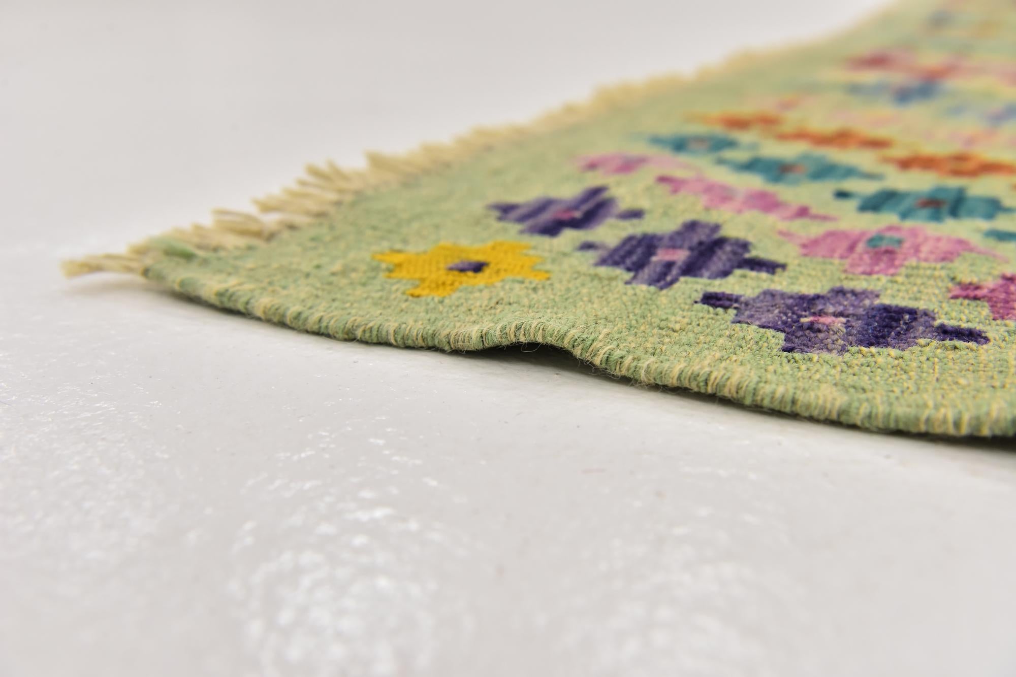 5' 10 x 7' 8 Hand Woven Kilim Modern Wool Rug