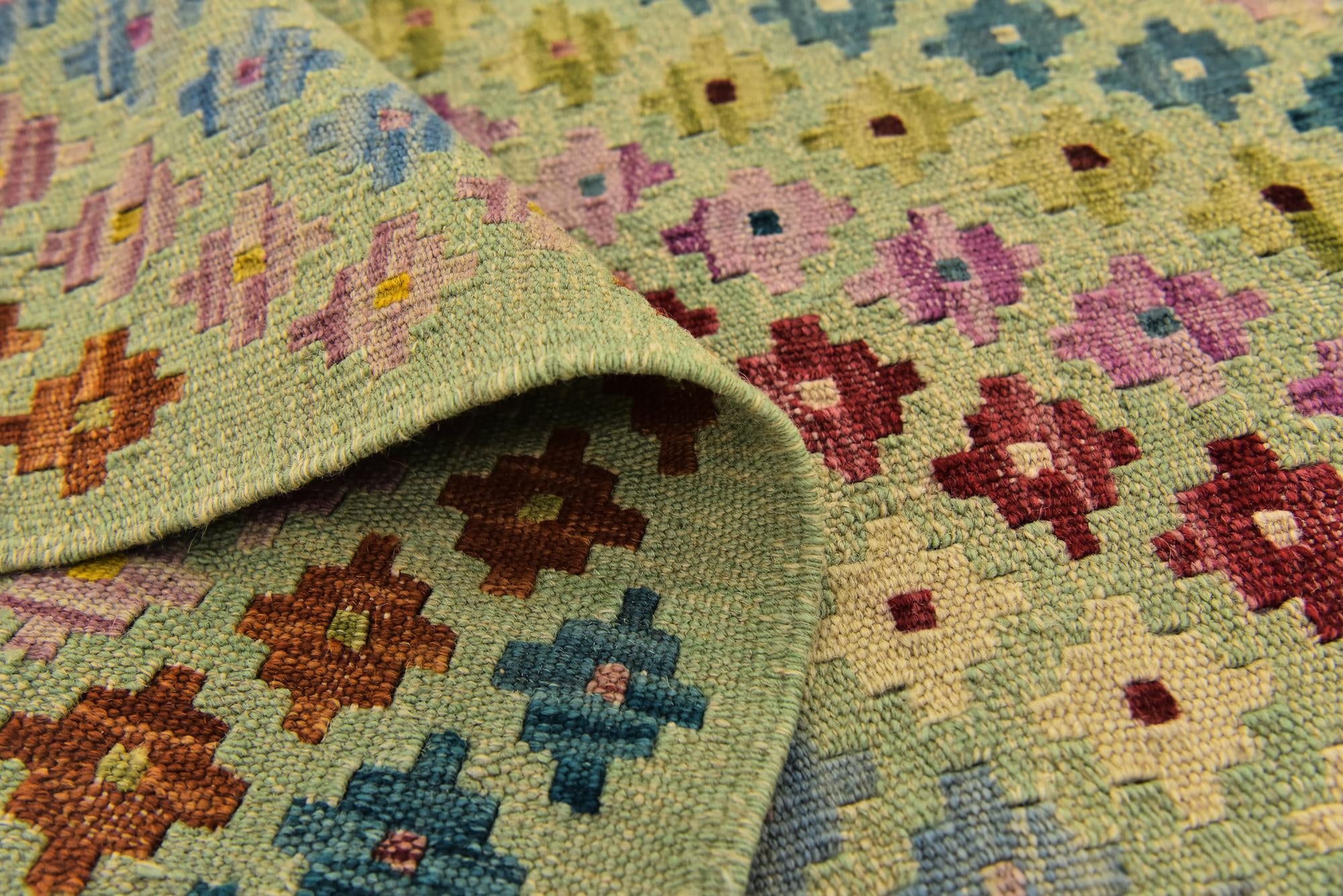5' 10 x 7' 8 Hand Woven Kilim Modern Wool Rug