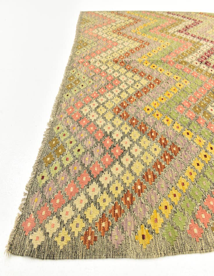 Detail image of 6' x 8'  Hand Woven Kilim Modern Wool Rug