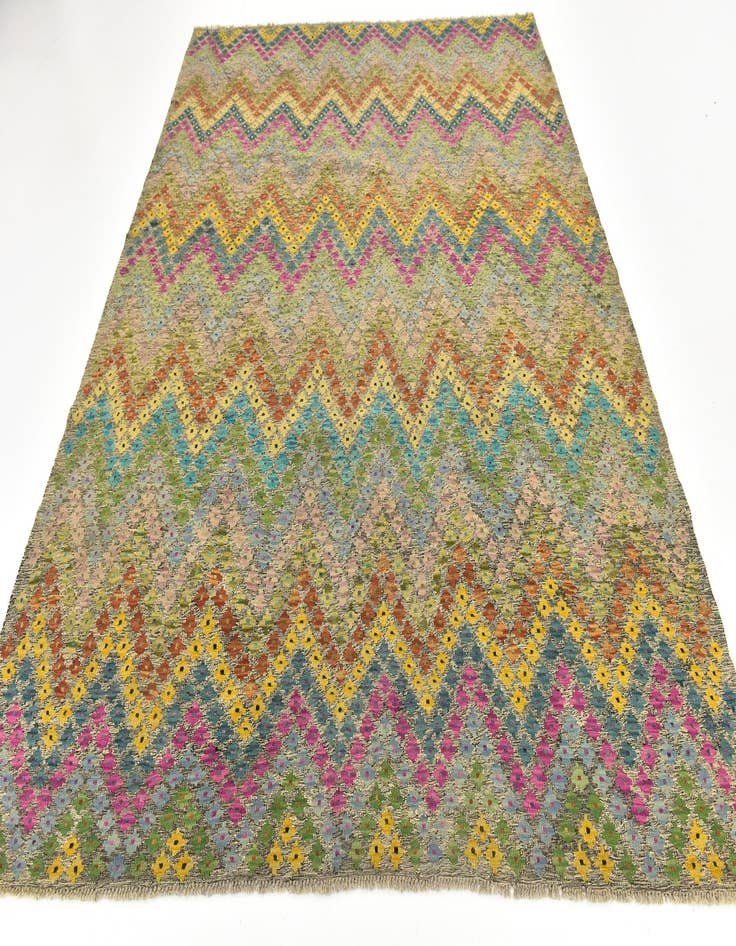 Detail image of 7' 3 x 9' 4  Hand Woven Kilim Modern Wool Rug