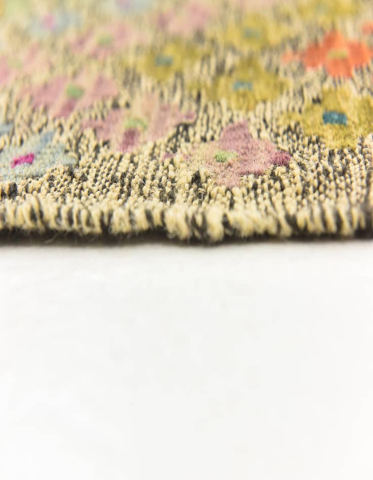 Detail image of 7' 3 x 9' 4  Hand Woven Kilim Modern Wool Rug