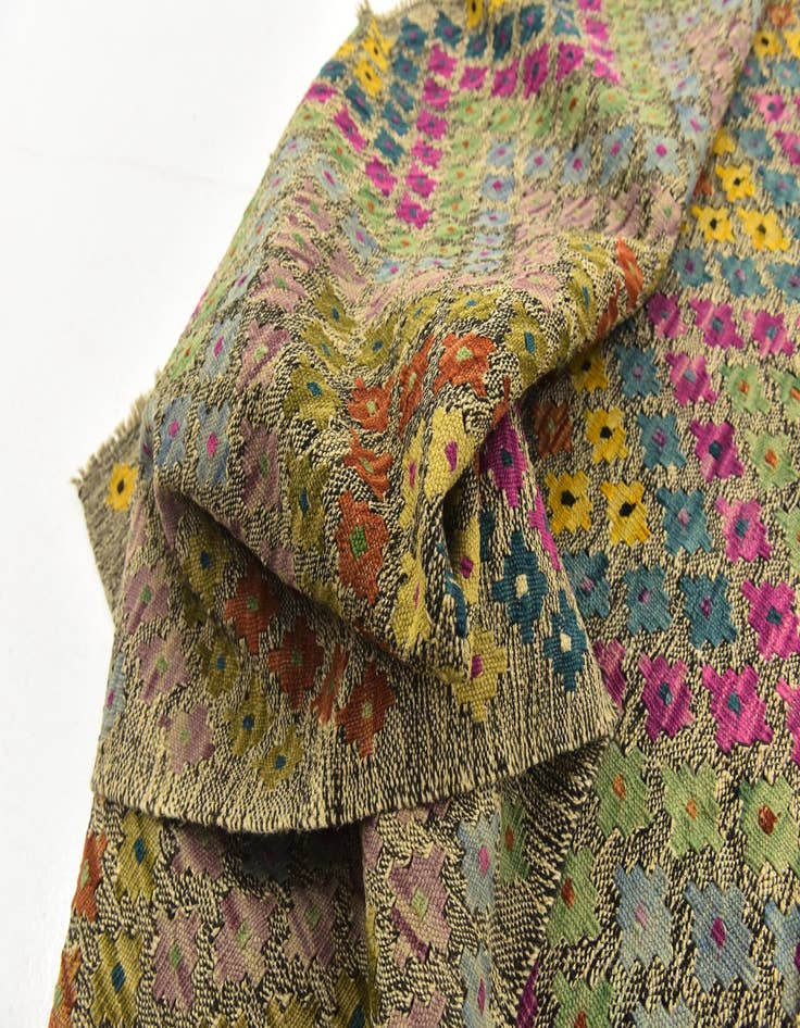 Detail image of 7' 3 x 9' 4  Hand Woven Kilim Modern Wool Rug