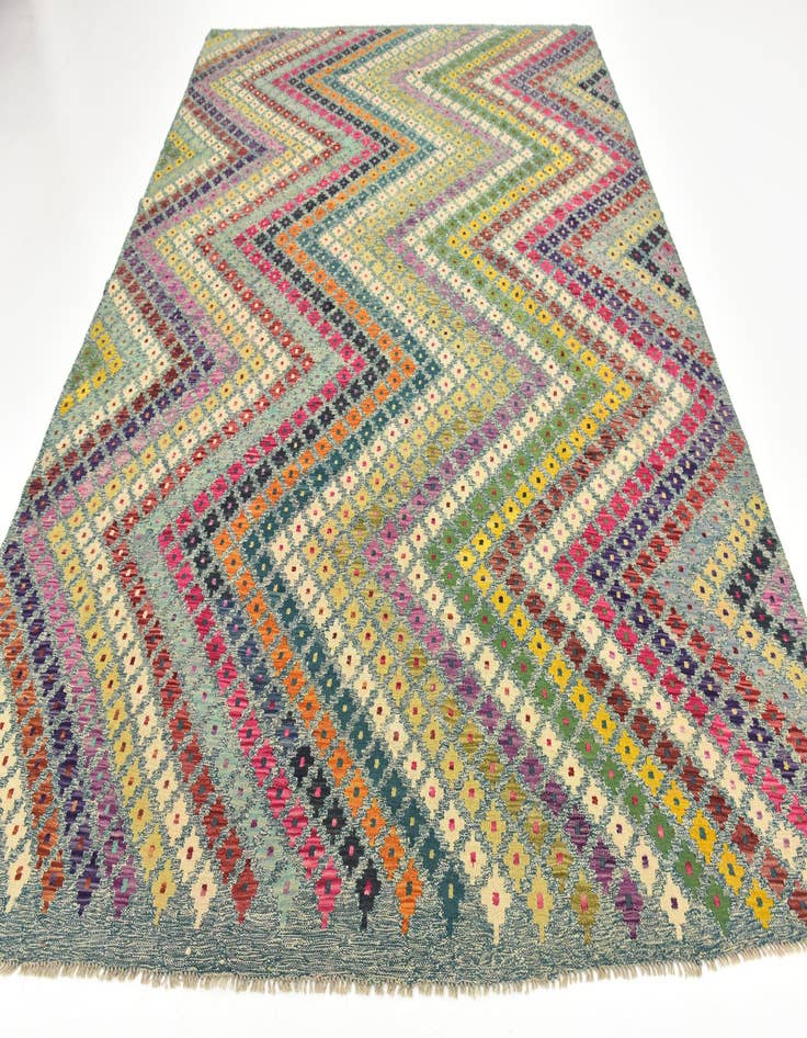 Detail image of 8' 8 x 11' 3  Hand Woven Kilim Modern Wool Rug