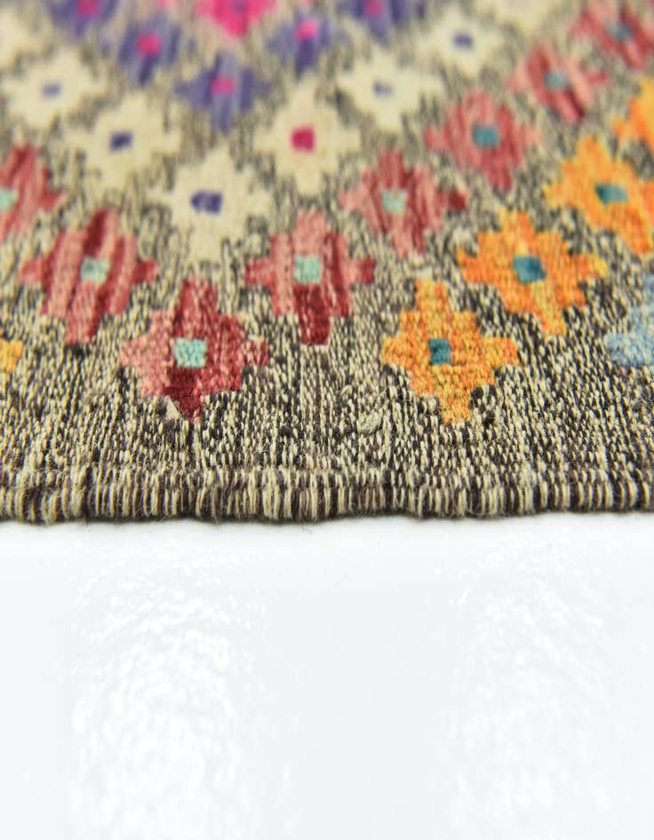 Detail image of 8' x 11' 2  Hand Woven Kilim Modern Wool Rug