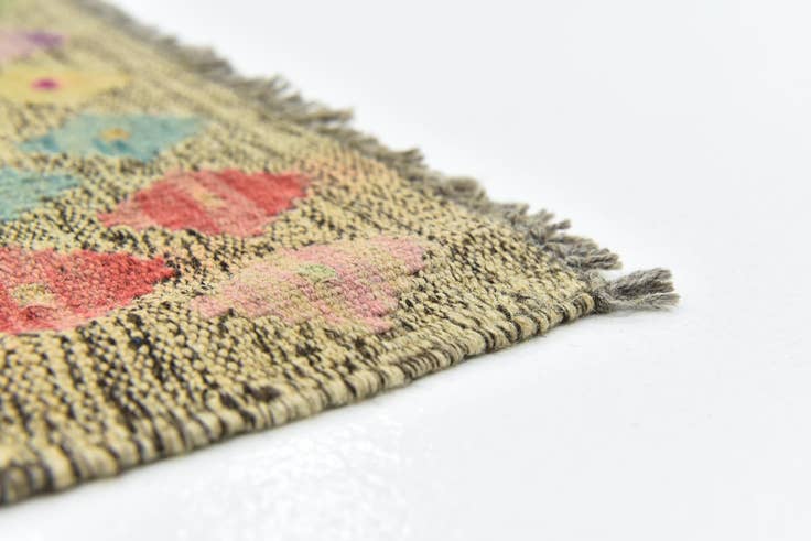 Detail image of 7' x 9' 10 Hand Woven Kilim Modern Wool Rug
