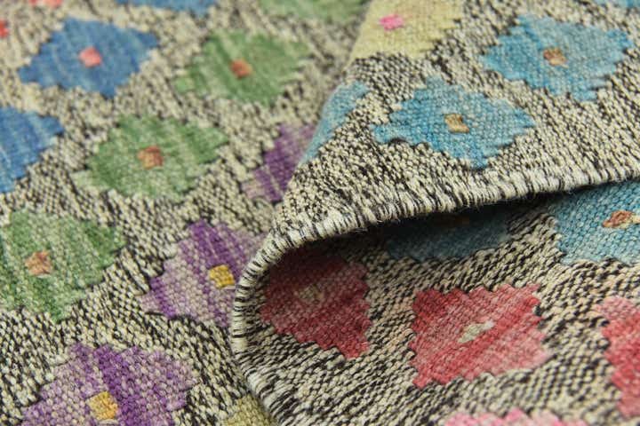 7' x 9' 10 Hand Woven Kilim Modern Wool Rug