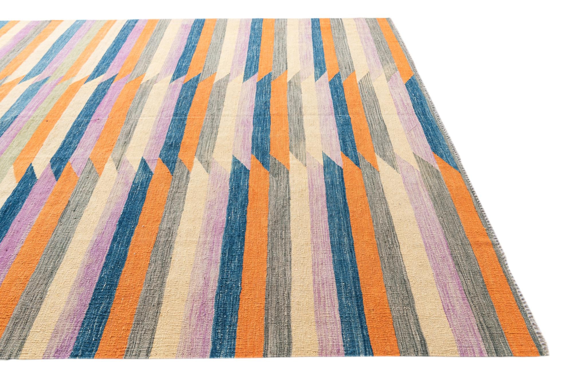 6' 10 x 9' 9 Hand Woven Kilim Modern Wool Rug