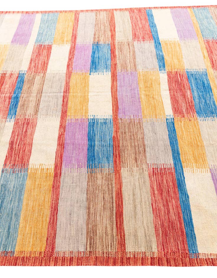 Detail image of 6' 6 x 9' 8  Hand Woven Kilim Modern Wool Rug
