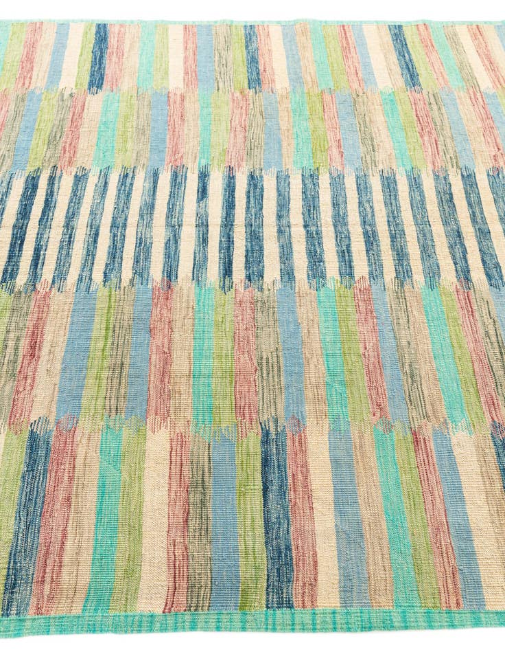 Detail image of 6' 4 x 9' 9  Hand Woven Kilim Modern Wool Rug