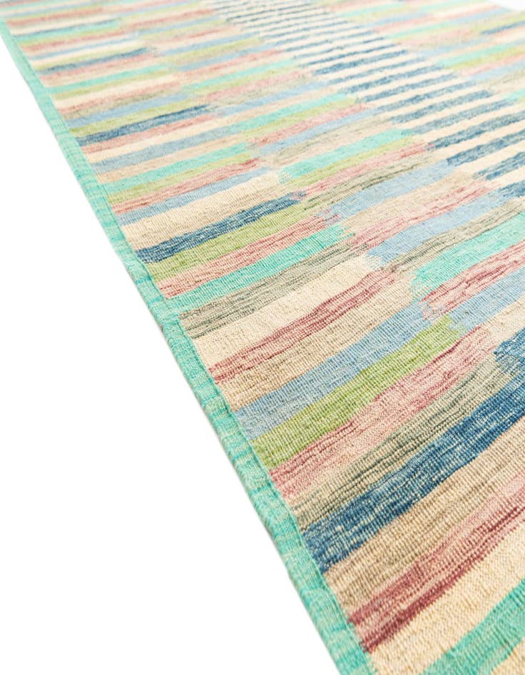 Detail image of 6' 4 x 9' 9  Hand Woven Kilim Modern Wool Rug