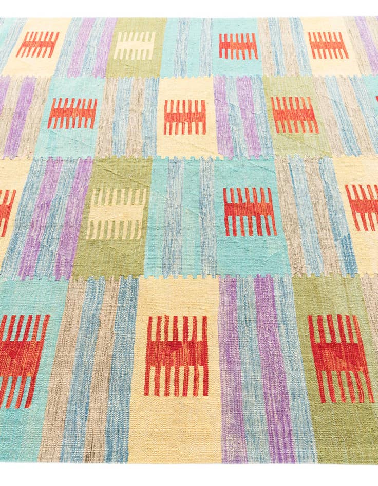 Detail image of 6' 7 x 9' 9  Hand Woven Kilim Modern Wool Rug