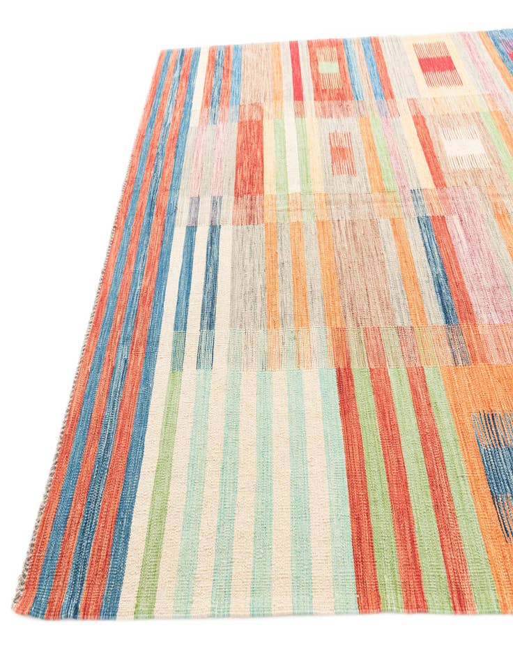 Detail image of 6' 8 x 9' 10  Hand Woven Kilim Modern Wool Rug