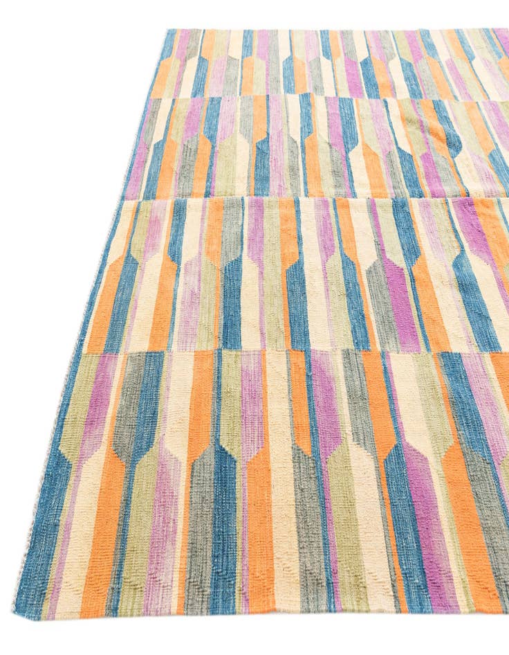 Detail image of 6' 7 x 9' 10  Hand Woven Kilim Modern Wool Rug