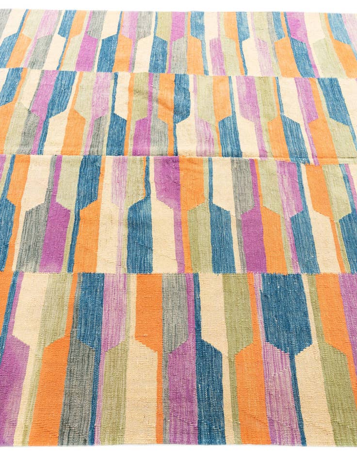 Detail image of 6' 7 x 9' 10  Hand Woven Kilim Modern Wool Rug