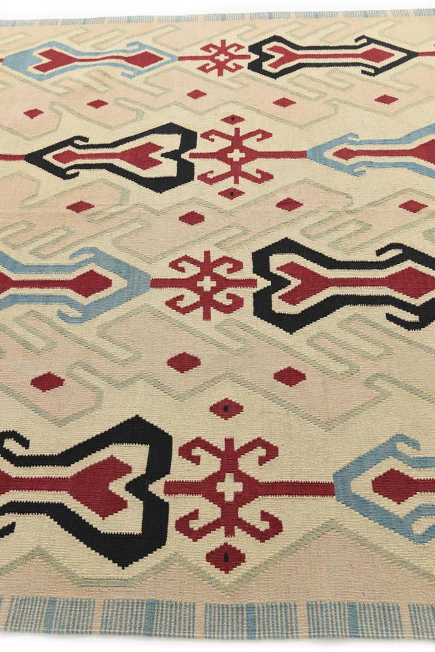 Detail image of 7' 2 x 9' 6 Hand Woven Kilim Modern Wool Rug