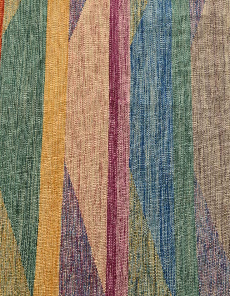 Detail image of 6' 5 x 10'  Hand Woven Kilim Modern Wool Rug