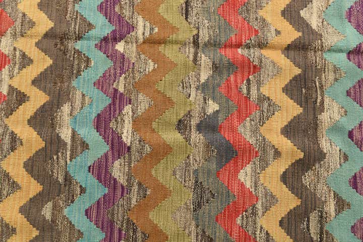 5' 5 x 8' Hand Woven Kilim Modern Wool Rug