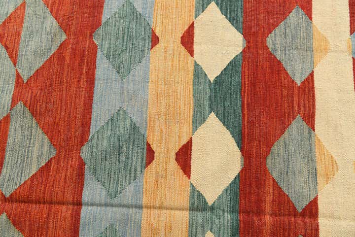6' 7 x 9' 10 Hand Woven Kilim Modern Wool Rug