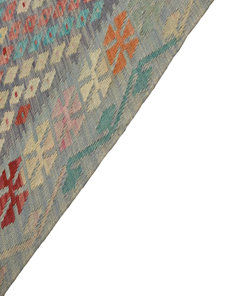 Detail image of 7' x 9' 7  Hand Woven Kilim Modern Wool Rug