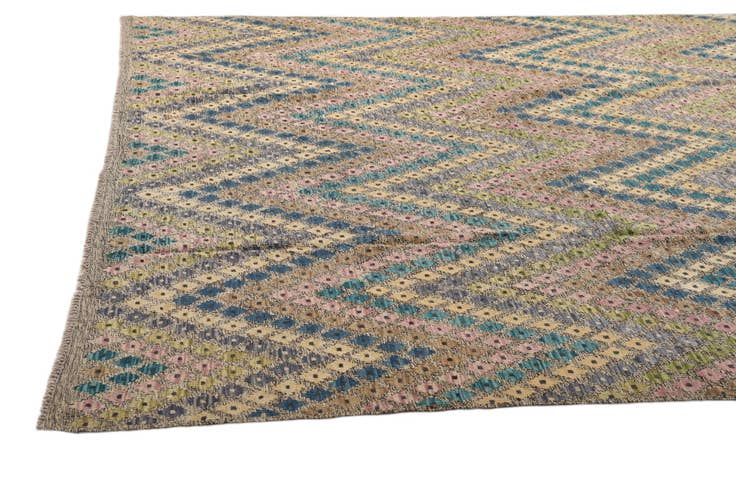 Detail image of 9' x 11' 3 Hand Woven Kilim Modern Wool Rug