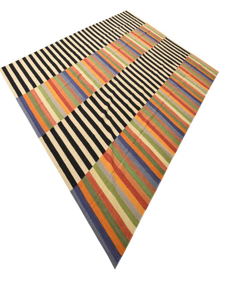 Detail image of 9' 9 x 12' 11  Hand Woven Kilim Modern Wool Rug