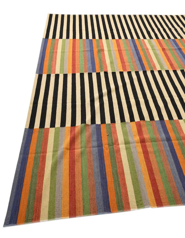 Detail image of 9' 9 x 12' 11  Hand Woven Kilim Modern Wool Rug