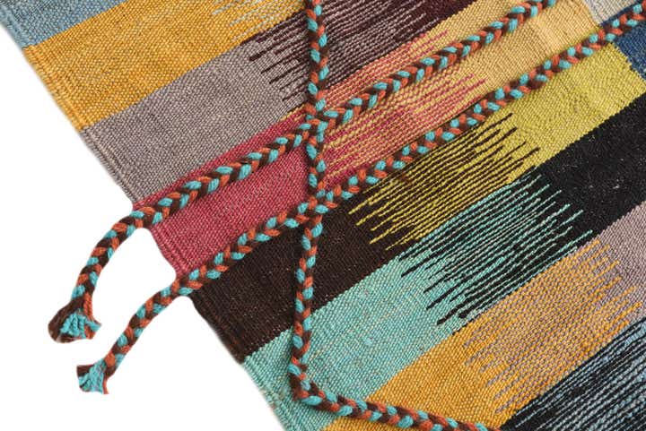 4' 2 x 6' Hand Woven Kilim Modern Wool Rug