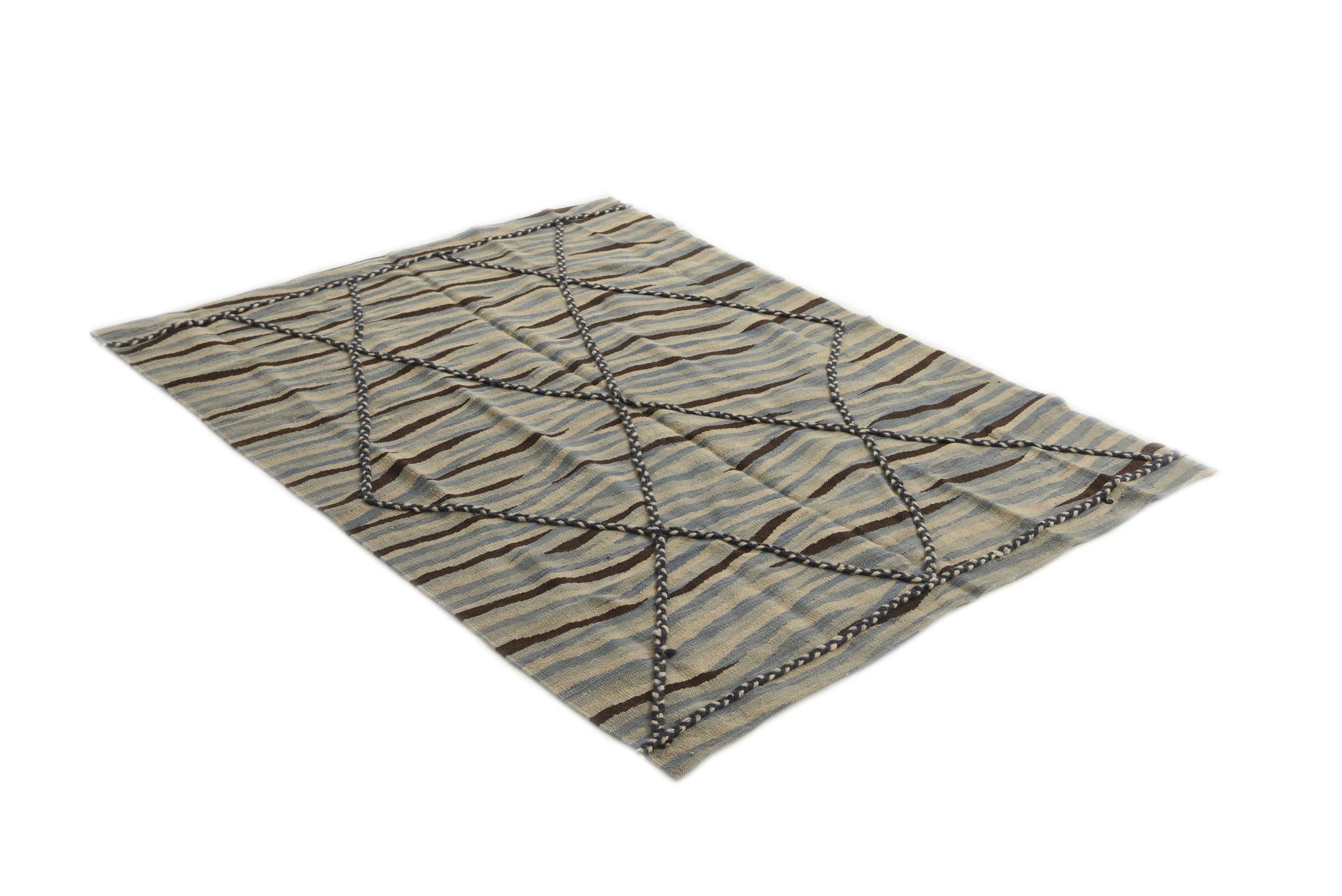 4' 6 x 6' 1 Hand Woven Kilim Modern Wool Rug