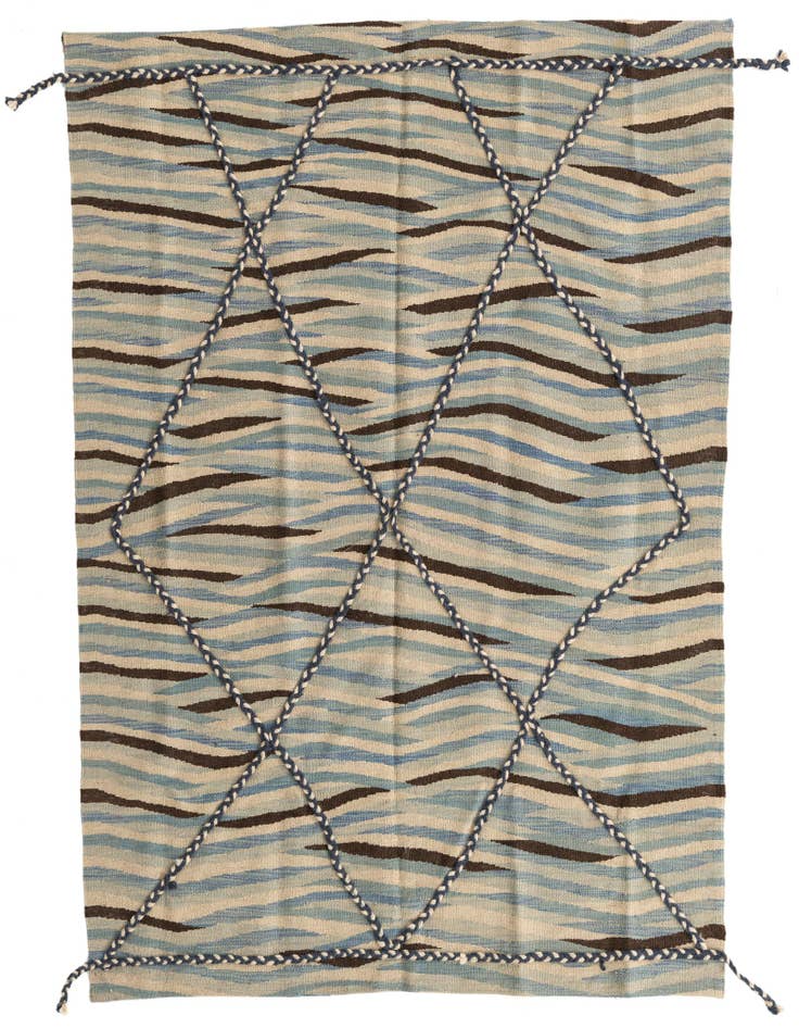 Detail image of 4' 6 x 6' 1 Hand Woven Kilim Modern Wool Rug