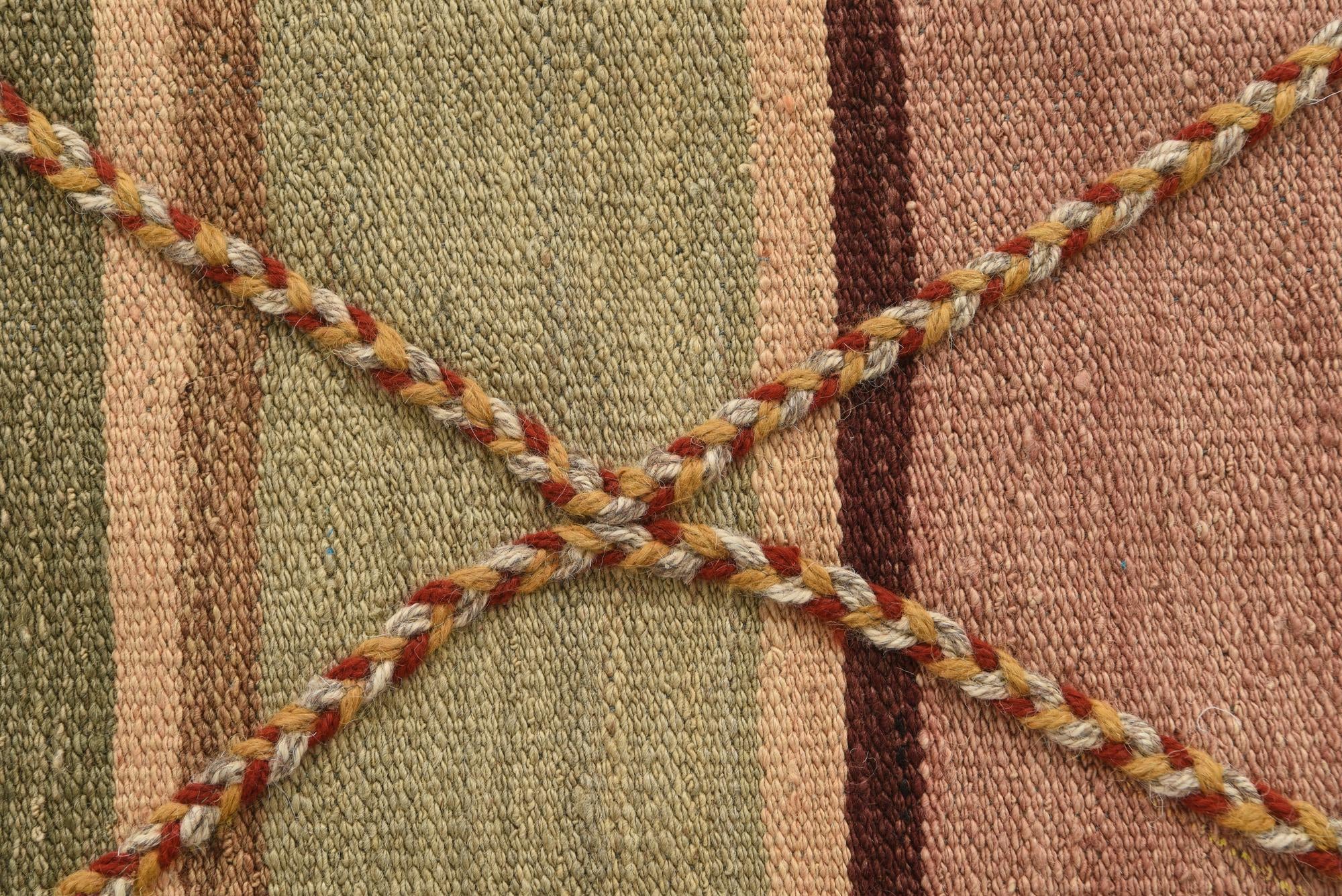 5' 7 x 8' 6 Hand Woven Kilim Modern Wool Rug