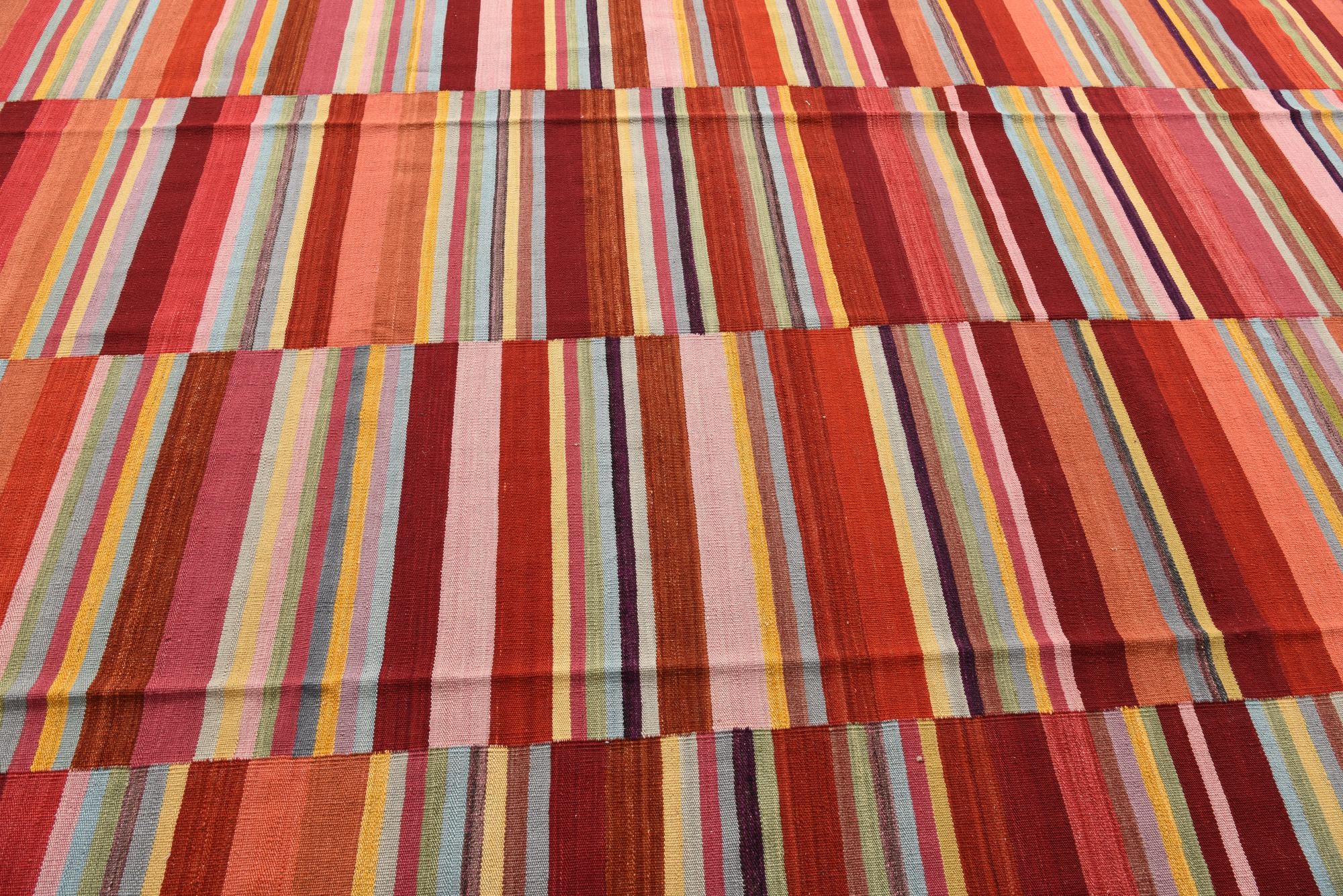 8' 7 x 11' 4 Hand Woven Kilim Modern Wool Rug