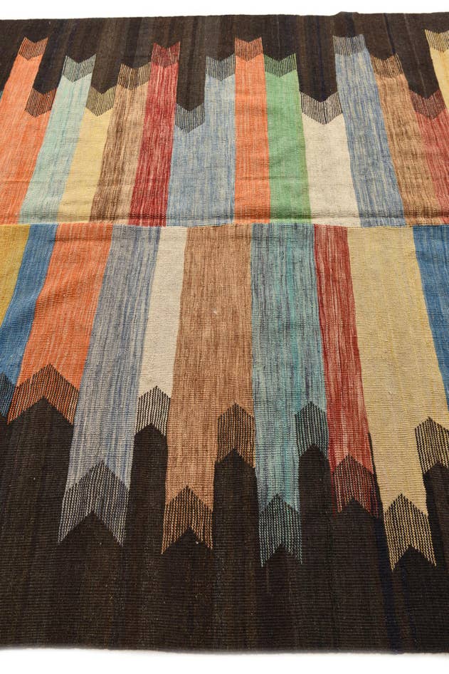Detail image of 6' 9 x 9' 7 Hand Woven Kilim Modern Wool Rug
