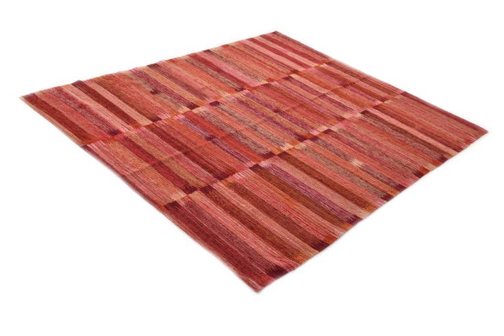 Detail image of 5' 3 x 6' 4 Hand Woven Kilim Modern Wool Rug