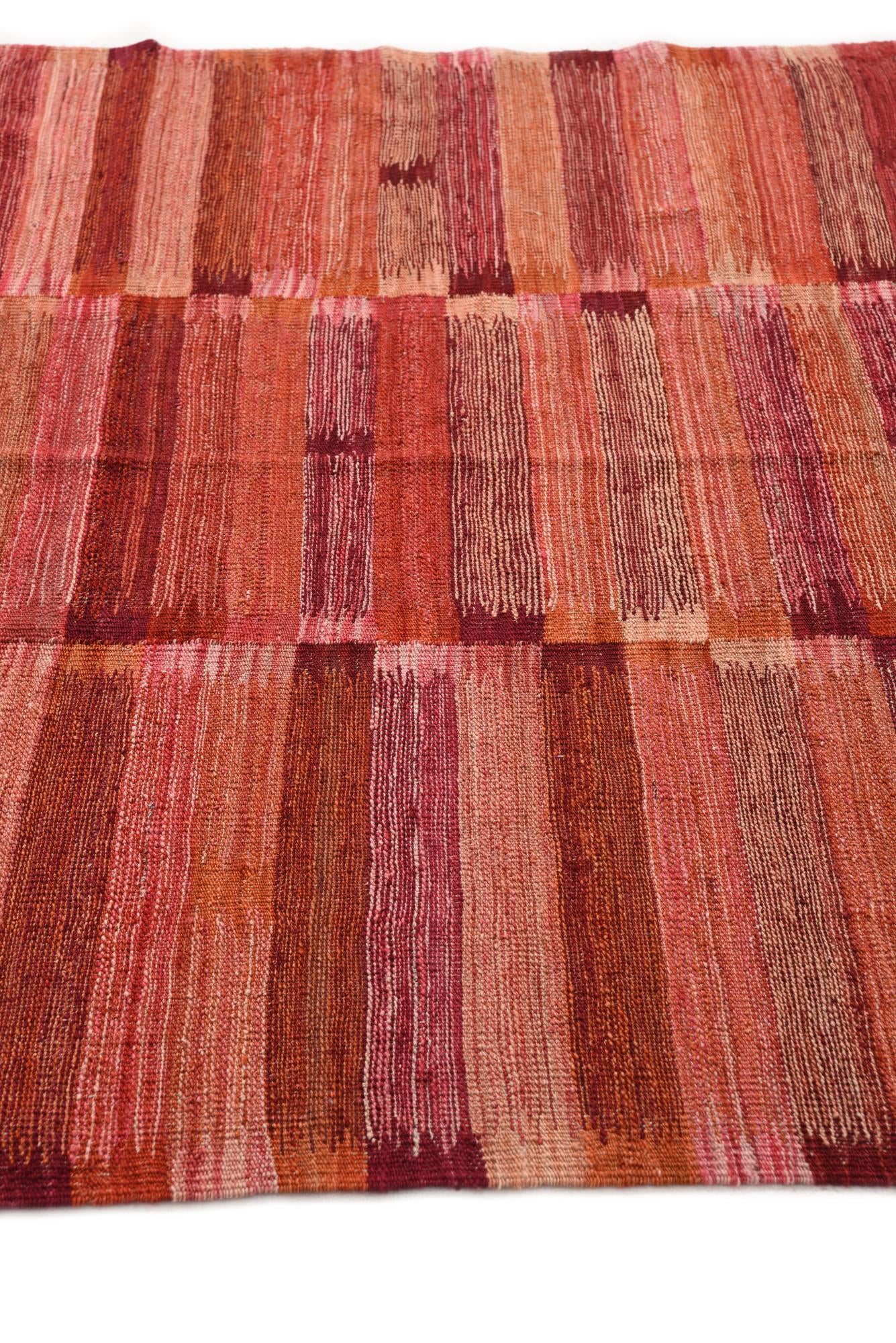 5' 3 x 6' 4 Hand Woven Kilim Modern Wool Rug