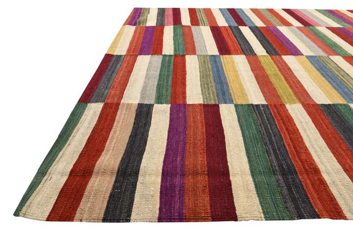 6' x 7' 10 Hand Woven Kilim Modern Wool Rug