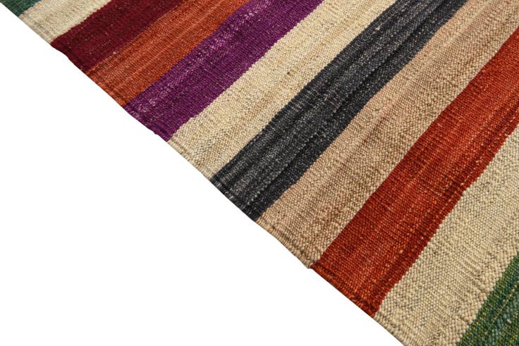 Detail image of 6' x 7' 10 Hand Woven Kilim Modern Wool Rug